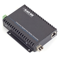 LGC5300A: 1 RJ-45 10/100/1000 Mbps, 1000BaseX SFP, Distance selon SFP, Mode selon le SFP, Connecteur selon SFP, 46-57 VDC